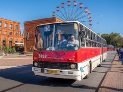 Wielka parada autobusów przejechała ulicami Łodzi