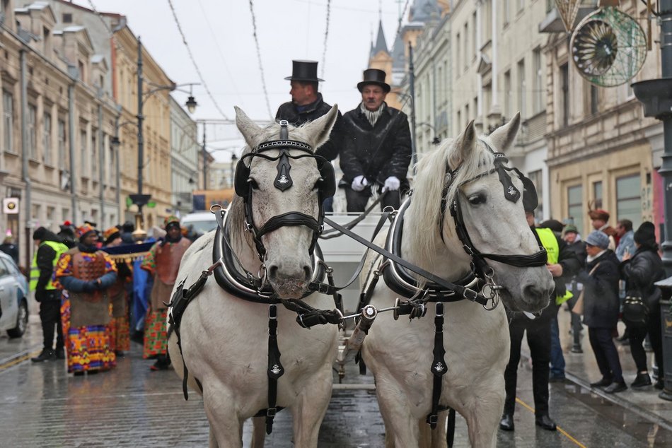 Orszak Trzech Króli na ul. Piotrkowskiej w Łodzi