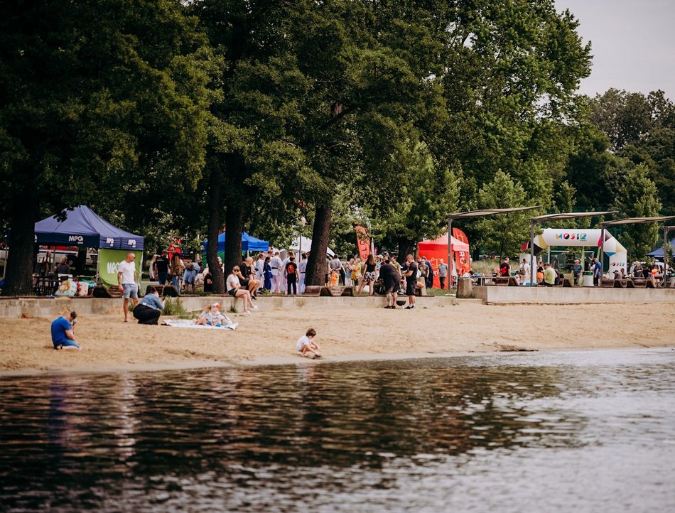 Łódź. Piknik z Budżetem Obywatelskim Łódź na Stawach Jana
