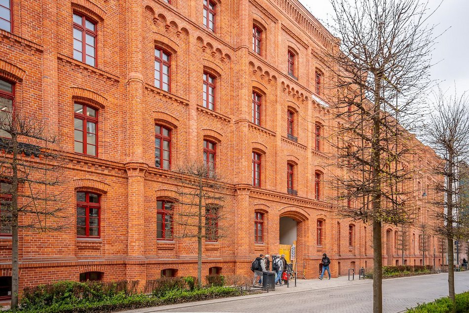 Łódź. Famuły przy Ogrodowej 24 w Łodzi prawie gotowe!