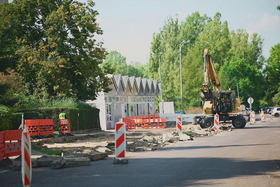 Łódź. Remont Gandhiego w Łodzi. Będzie nowa nawierzchnia, parkingi i chodniki