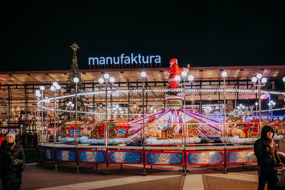 Łódź. Jarmark w Manufakturze w Łodzi tętni życiem. Tam poczujesz świąteczną atmosferę!