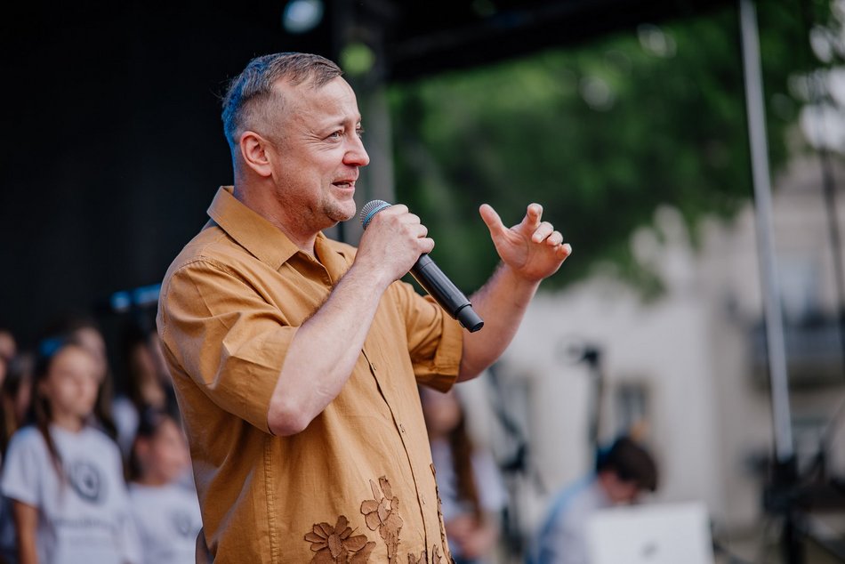 Łódź. Czesław Mozil na Miejskim Dniu Dziecka w Łodzi
