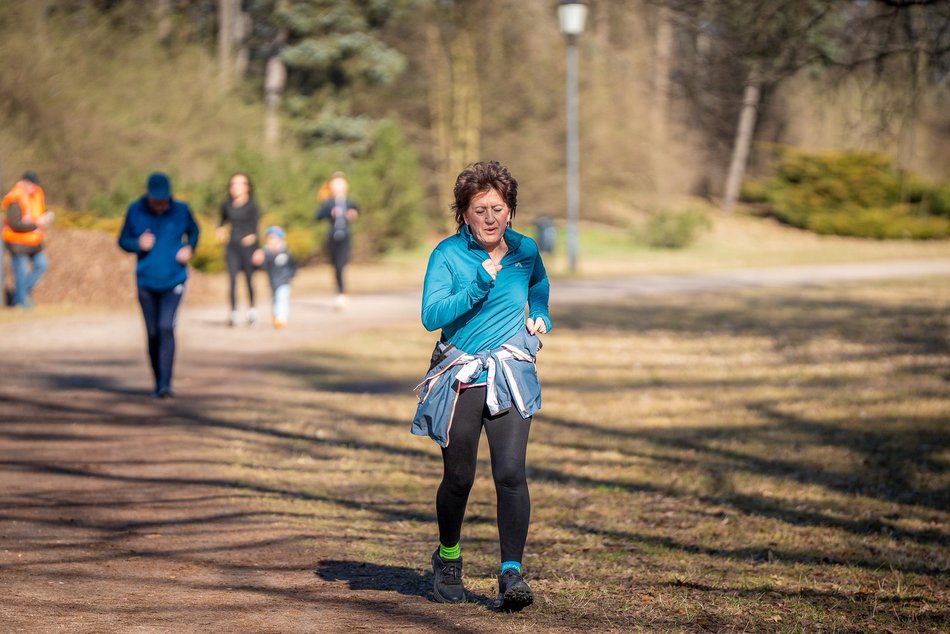 Łódź. Parkrun w Parku Poniatowskiego w Łodzi. Brałeś udział w biegu? Znajdź się na zdjęciach!
