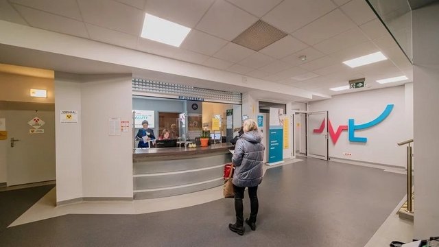 Świąteczna opieka zdrowotna w Łodzi. Gdzie do lekarza w święta Bożego Narodzenia? [LISTA]