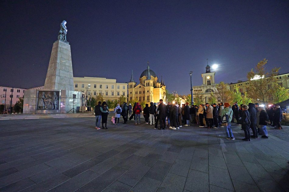 Projekcja na placu Wolności