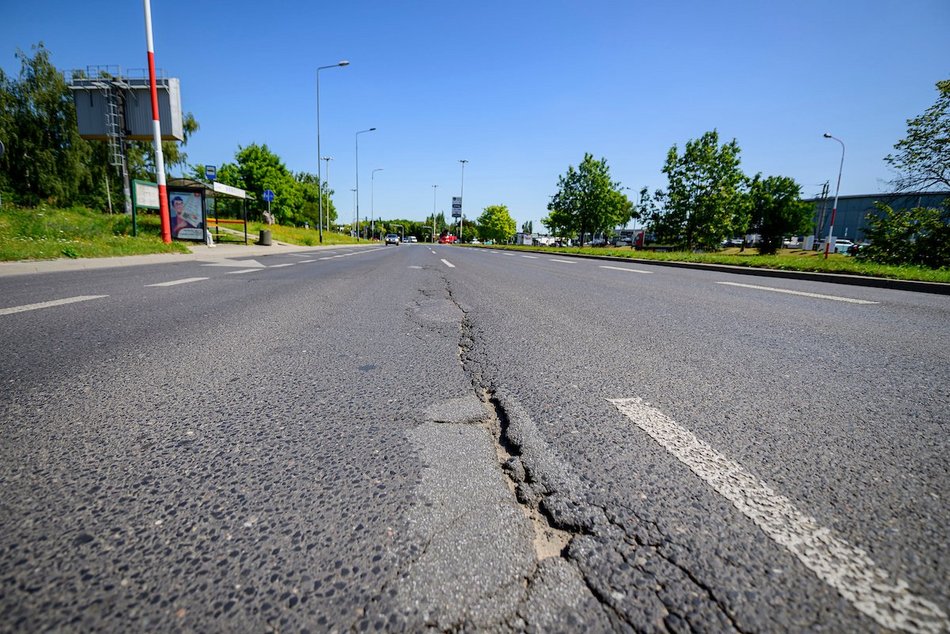 Łódź. Rusza remont Rzgowskiej w Łodzi. Będzie nowa nawierzchnia, chodniki i przystanki MPK Łódź