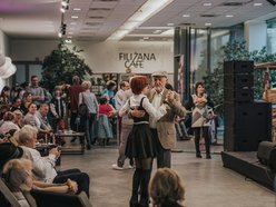 Łódź. Potańcówka w stylu retro? W Centrum Dialogu w Łodzi to możliwe!