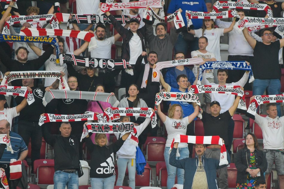 Kibice na meczu ŁKS Łódź z Polonią Bytom. Byłeś/aś tam? Odszukaj się w galerii!