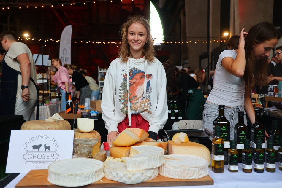 Łódź. Kulinarna odsłona 602. Urodzin Łodzi. Targ Śniadaniowy w Fuzji przyciągnął tłumy!
