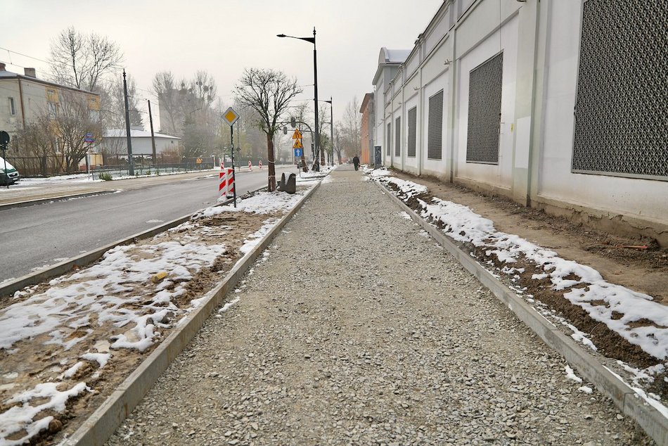 Łódź. Remont. Bratysławska Karolew w Łodzi nowy asfalt