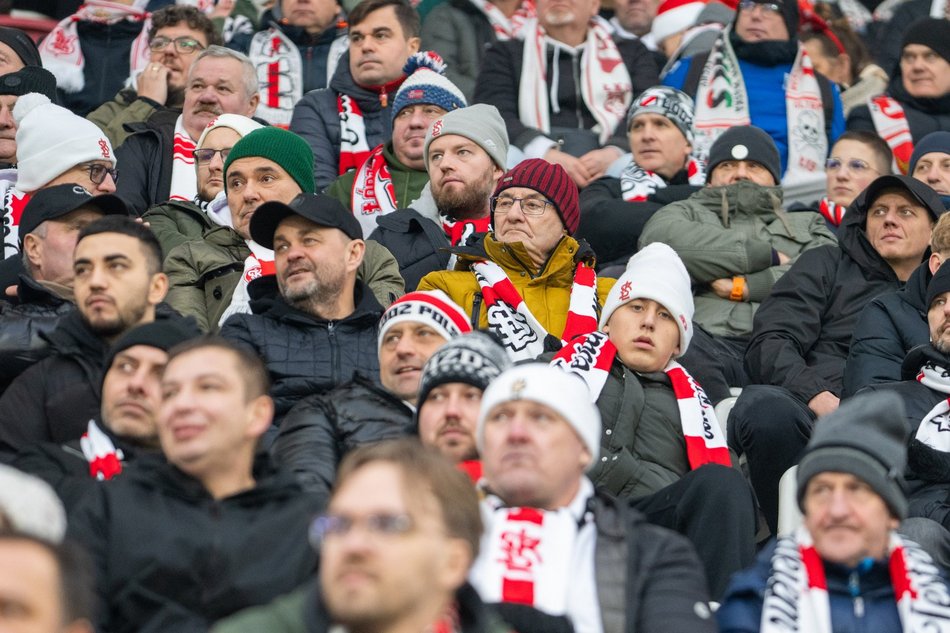 Łódź. Kibice na meczu ŁKS Łódź - Wisła Kraków. Byłeś/aś? Znajdź się w galerii