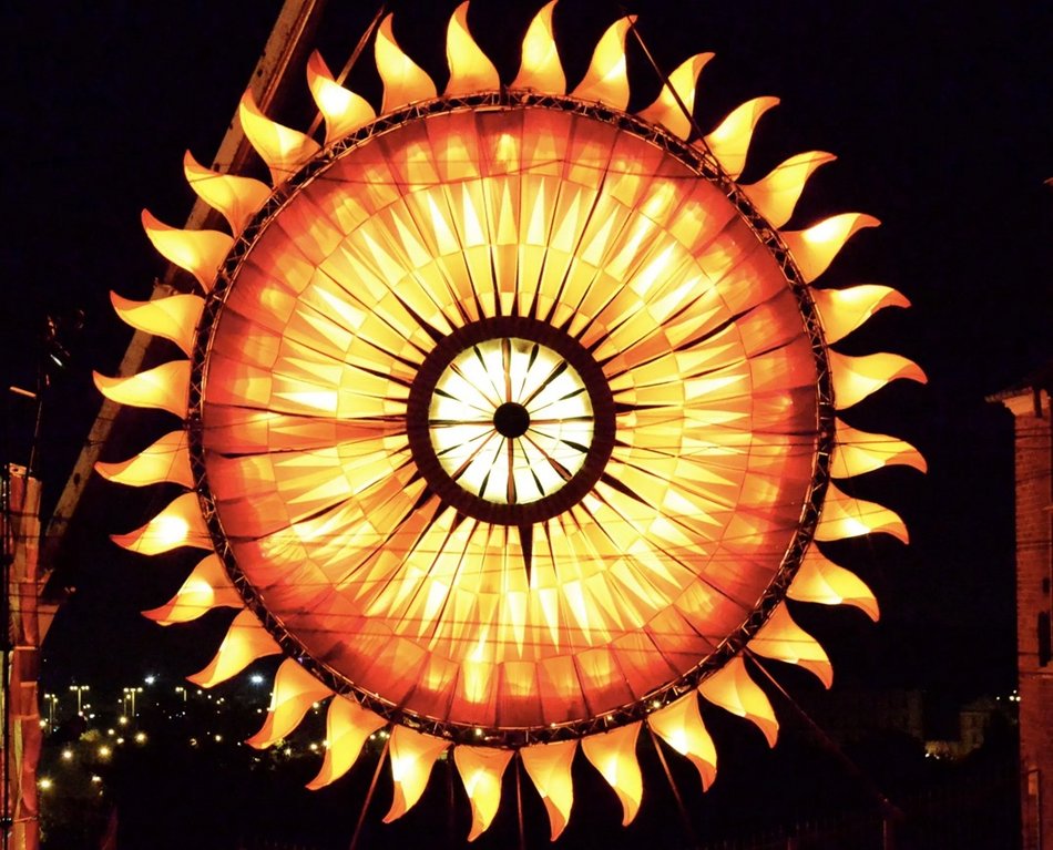 Łódź. TOP 10 atrakcji Light Move Festival Łódź 2025!