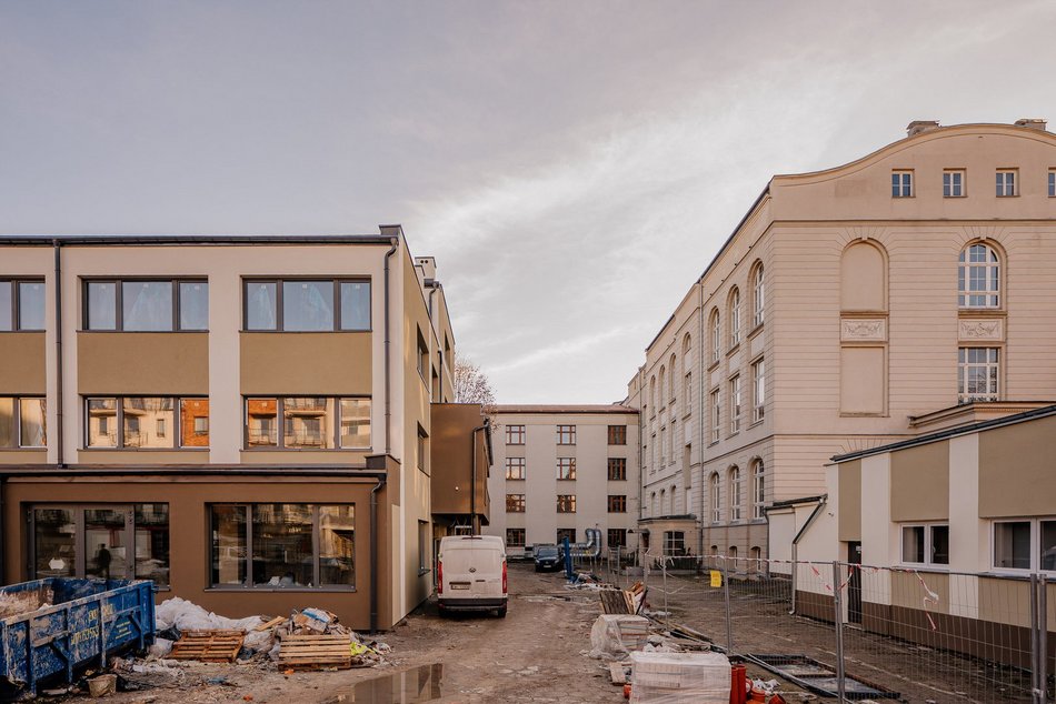 Łódź. Inwestycja za 17 mln zł przy Wodnej. W Łodzi powstaje nowoczesne centrum edukacyjne