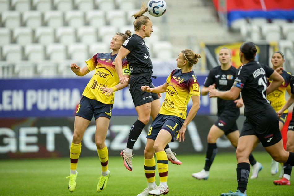 Wielki finał kobiecego Orlen Pucharu Polski dla Czarnych Sosnowiec. Pogoń Szczecin pokonana