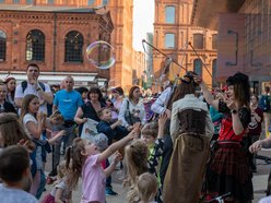 Łódź. Manufaktura w Łodzi świętuje 20-lecie. Koncerty T-Love i Modelek hitami wydarzenia