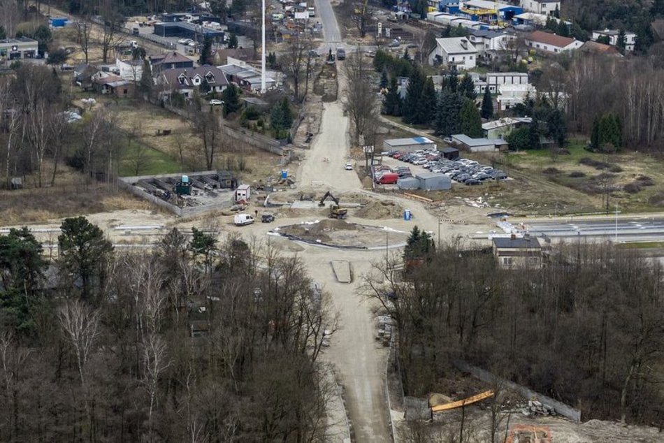 Dojazd do S14 to wielki plac budowy. Najnowszy raport z inwestycji