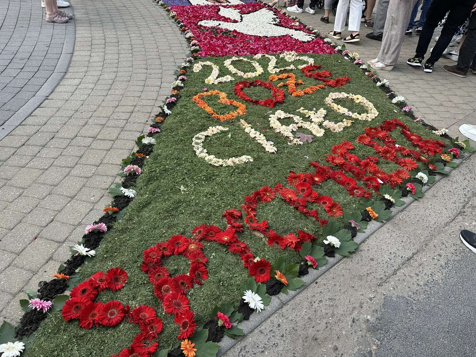 Łódź. Boże Ciało w Łódzkiem. Kwiatowe dywany w Spycimierzu