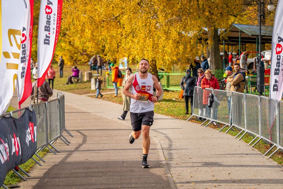 Łódź. Jesienny Festiwal Szakala w Łodzi. Brałeś/aś udział w biegu? Znajdź się na zdjęciach