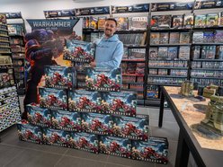 Łódź. Jego pasja przyciąga fanów Warhammera i… Henry’ego Cavilla!