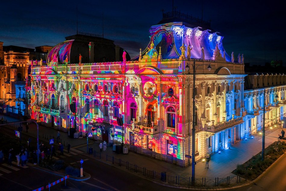 Łódź. Po prostu magia! Pałac Poznańskich zachwyca na Light Move Festival 2025