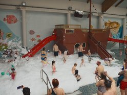 Łódź. Piana Party w Aquaparku Fala