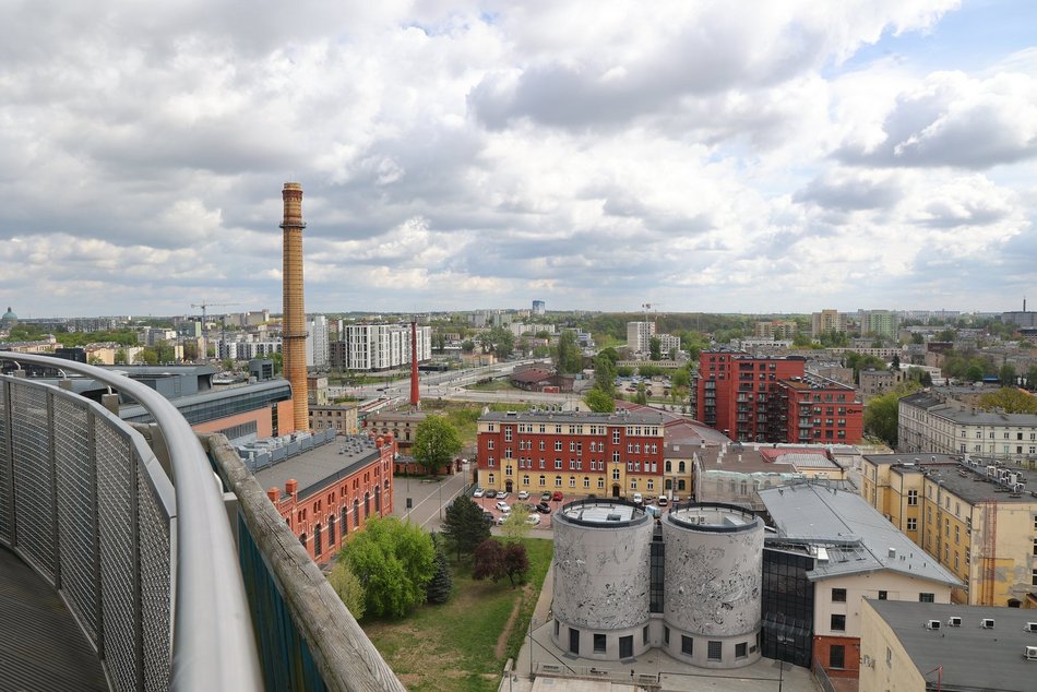 Widok z tarasu widokowego na chłodni EC1 Łódź