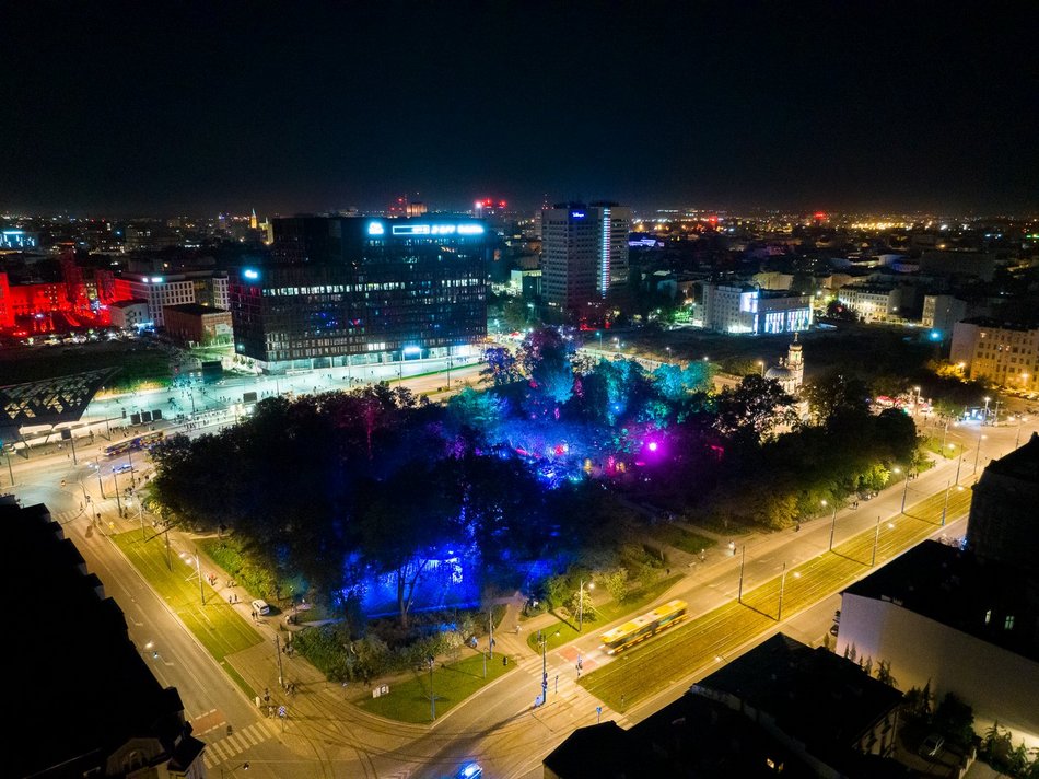 festiwal światła w Łodzi z lotu ptaka
