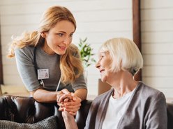 Łódź. Barometr Zawodów 2026. Kogo szukają w Łodzi? Lista deficytowych profesji i zarobki