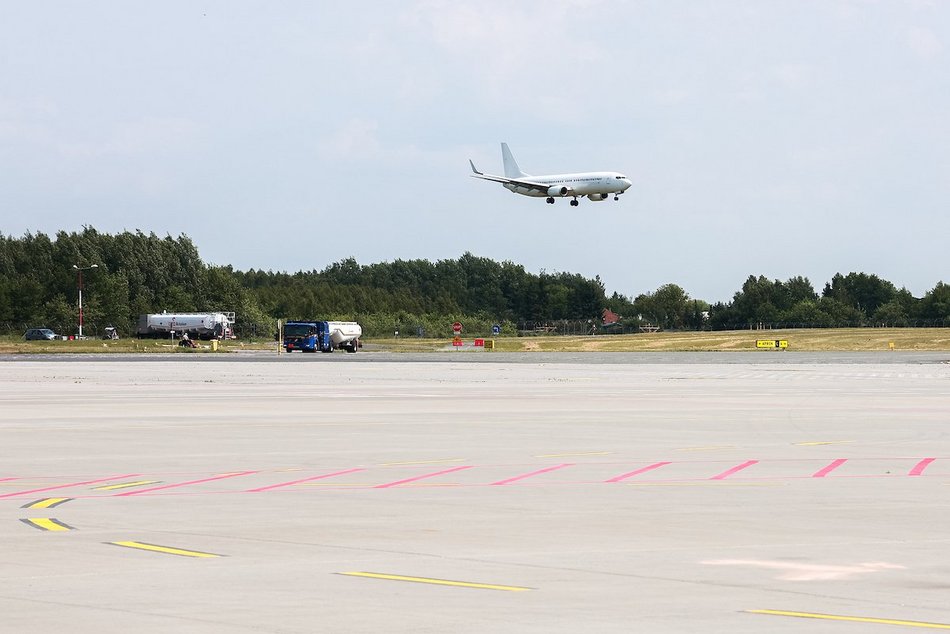 Łódź. Z lotniska w Łodzi prosto do Szarm el-Szejk! Pierwsi pasażerowie już na pokładzie