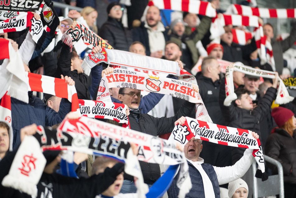 Kibice na meczu ŁKS Łódź z Miedzią Legnica. Odszukaj się w naszej galerii