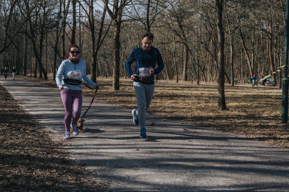 Łódź. Biegowy Dzień Kobiet 2026 w Parku na Zdrowiu w Łodzi. Odszukaj się na zdjęciach!