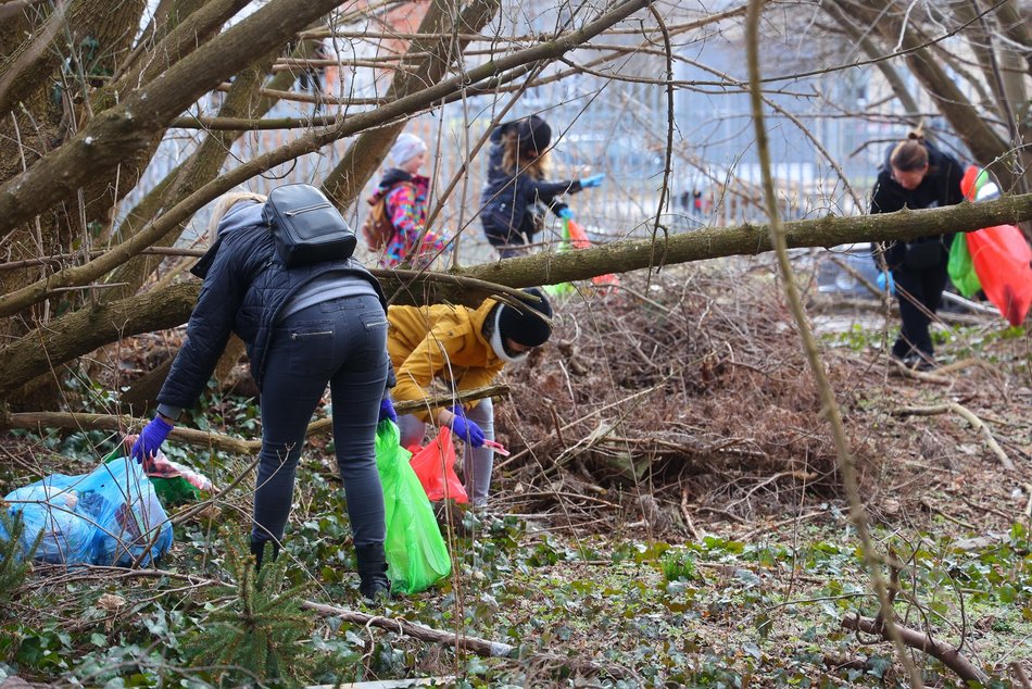 Łódź. Galante Sprzątanie w Łodzi na całego! Łodzianie pokazali, jak dbają o środowisko