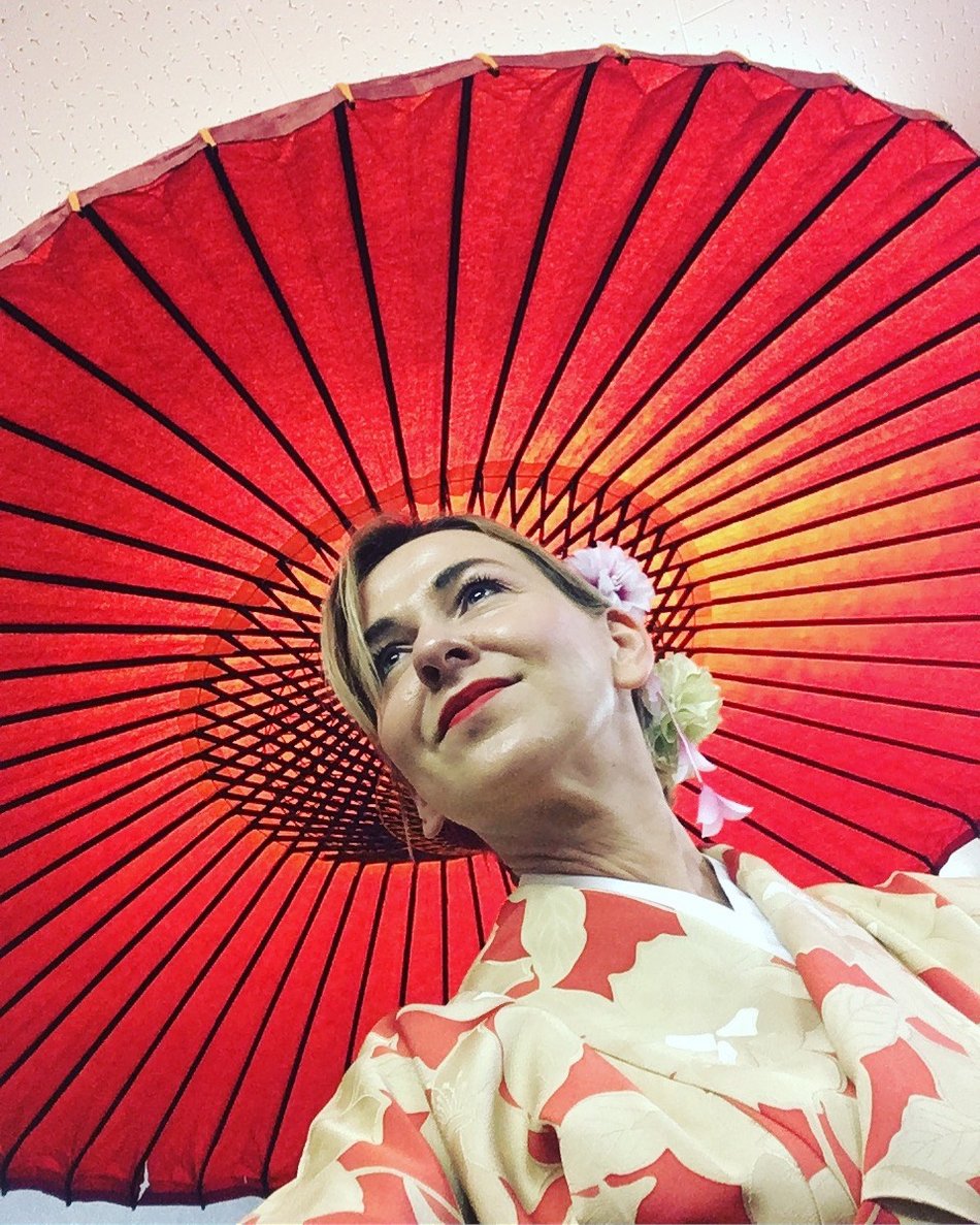 Łódź. Między Łodzią, Brazylią a marzeniami. Monika Ścibor i jej niezwykła klubokawiarnia podróżnicza