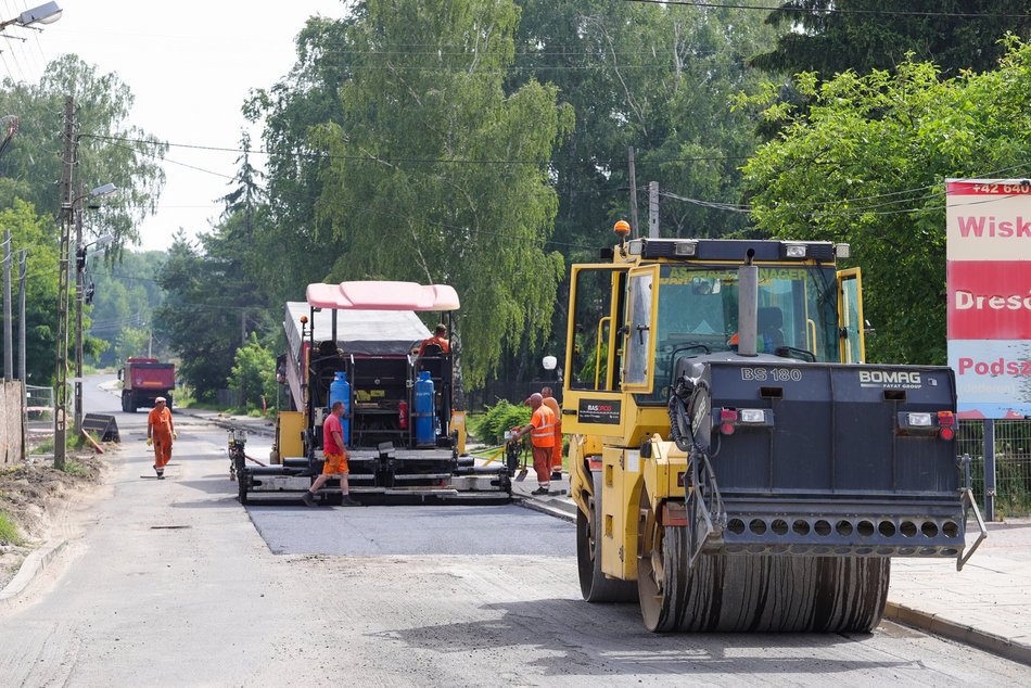 Łódź. Aż 240 mln zł na remonty dróg wojewódzkich w Łódzkiem. To ważne odcinki!
