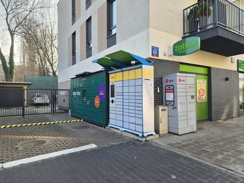 Łódź. Paczkomaty