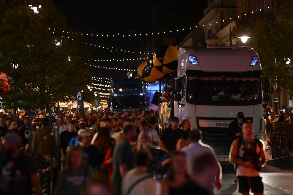 Łódź. Parada Wolności 2025 w Łodzi. Największy pochód w historii wystartował!