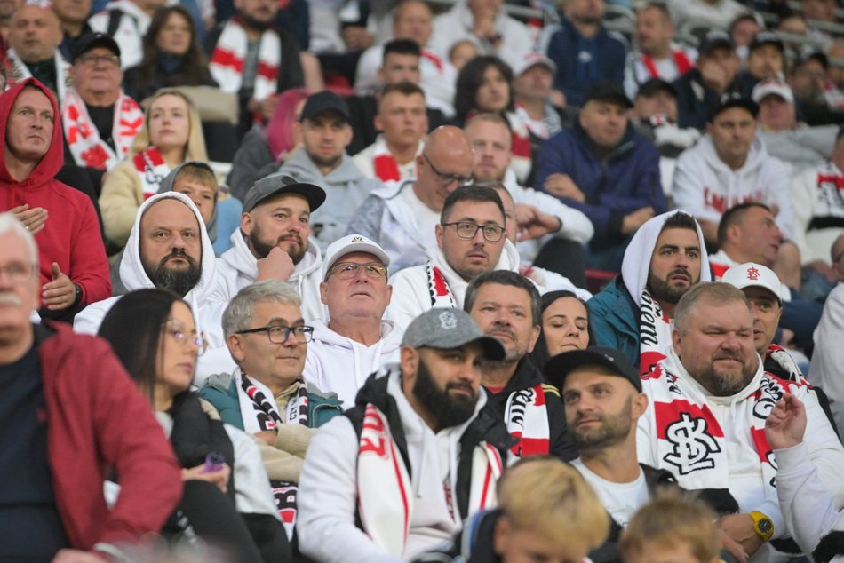 Kibice na meczu ŁKS Łódź z Polonią Warszawa. Byłeś/aś tam? Znajdź się w galerii!