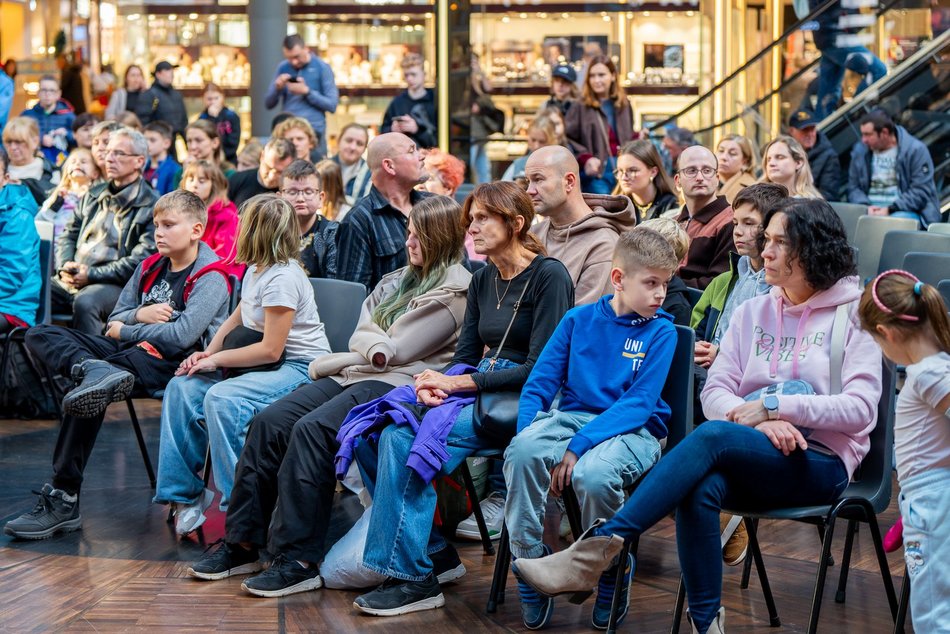 Łódź. Aleksandra Mirosław w Manufakturze. Złota medalistka olimpijska spotkała się z fanami