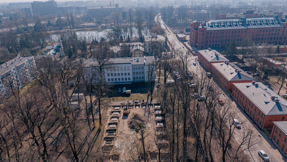 Nowa hala sportowa w szkole przy Przędzalnianej. Wykopali już fundamenty
