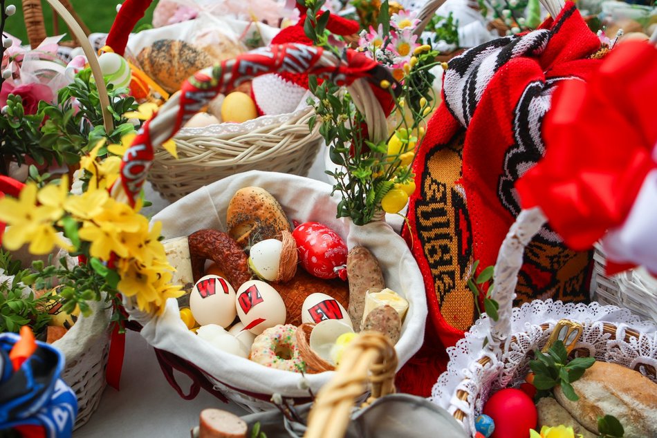Łódź. Święcenie pokarmów w Sercu Łodzi. To już tradycja kibiców Widzewa Łódź