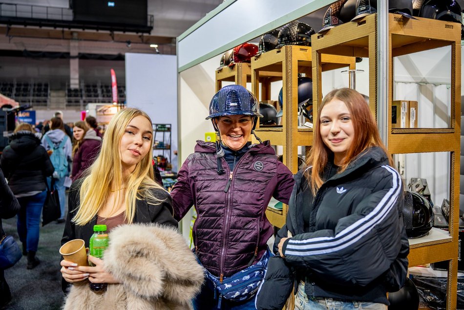 Łódź. Cavaliada Tour w Atlas Arenie w Łodzi wystartowała! Zobacz zdjęcia z pierwszego dnia zmagań