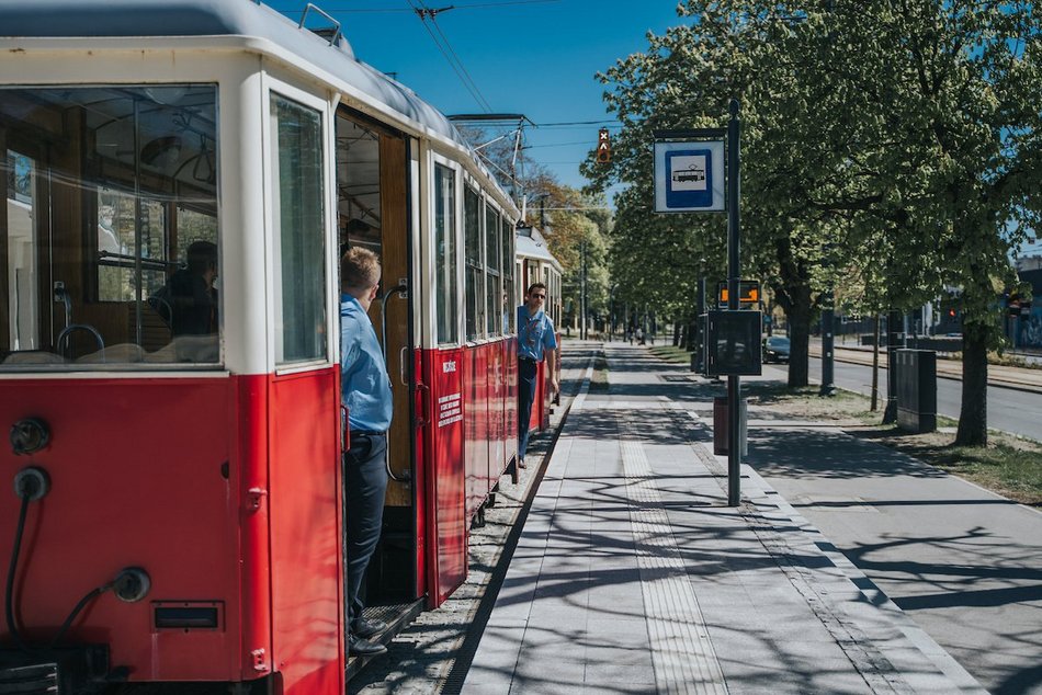 Łódź. MPK Łódź na Boże Ciało i długi weekend. Zmiany tras, dodatkowe linie i więcej