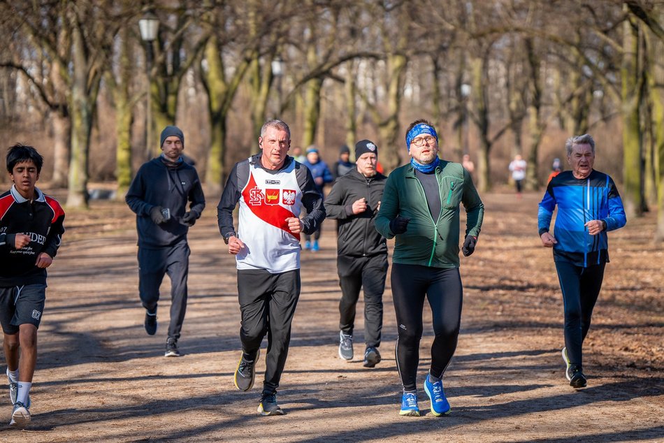 Łódź. Parkrun w Parku Poniatowskiego w Łodzi. Brałeś udział w biegu? Znajdź się na zdjęciach!