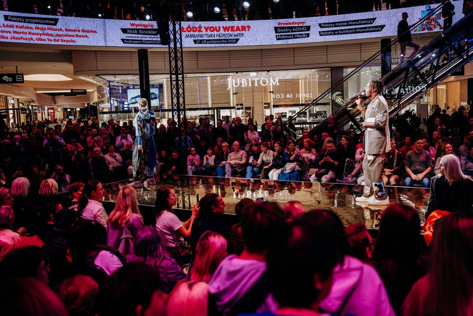 Łódź. Manufaktura Fashion Week w Łodzi. Kolekcja Jarosława Ewerta, koncert Andrzeja Piasecznego i więcej