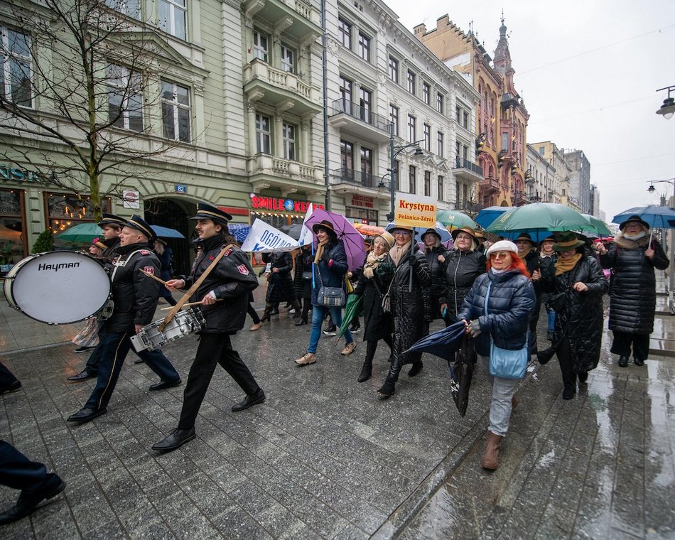 Łódź. Ogólnopolski Zjazd Krystyn! Piotrkowską przeszły setki imienniczek z całej Polski