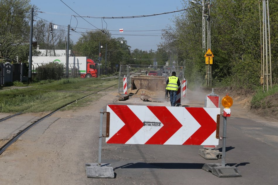 Robotnicy przy budowie kolektora deszczowego w ul. Telefonicznej