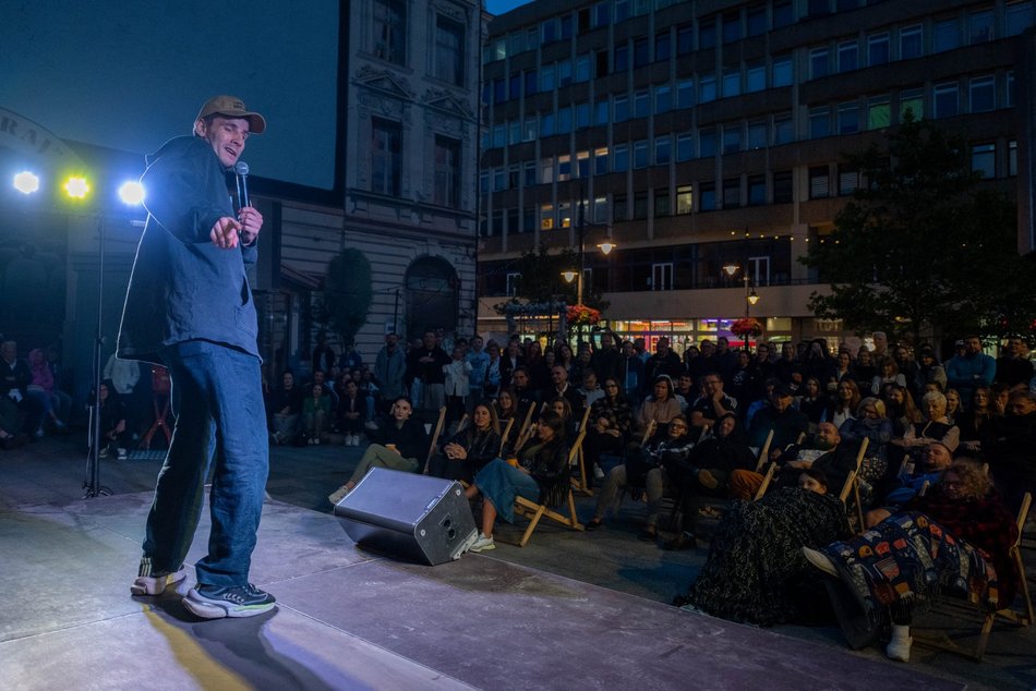 Łódź. Kolejny Stand-up Piotrkowska w Łodzi. Publiczność znowu dopisała!