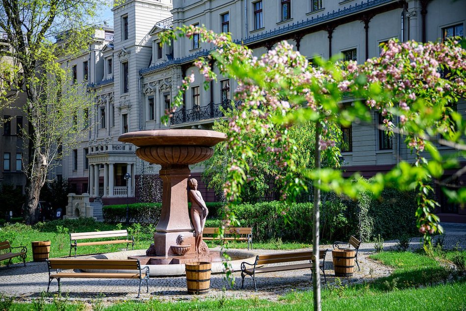 Łódź. Ogród Muzeum Miasta Łodzi otwiera się na wiosnę! Wejście również od strony Manufaktury