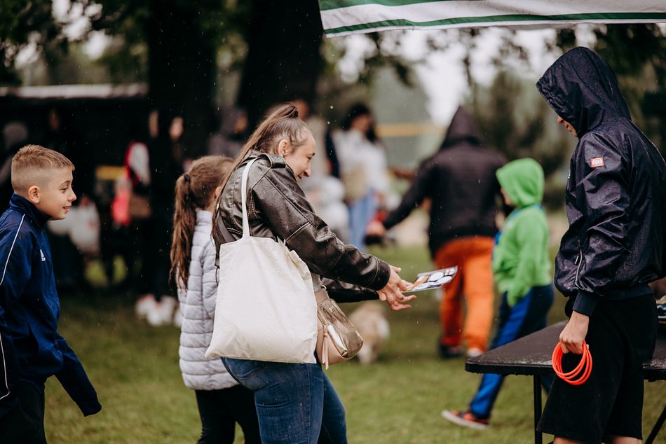 Rodzinny piknik na Stawach Stefańskiego